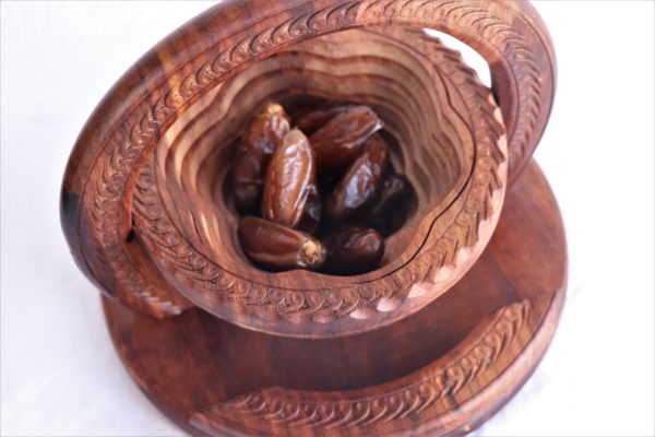 Handicraft Wood fruit and snack basket from Pakistan